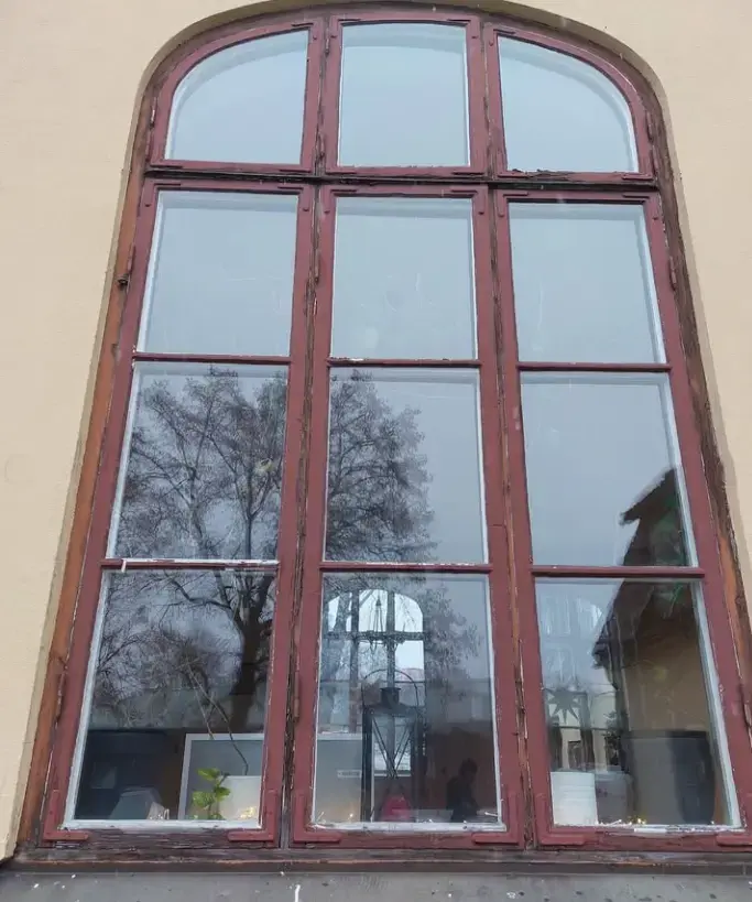 Träfönster före renovering
